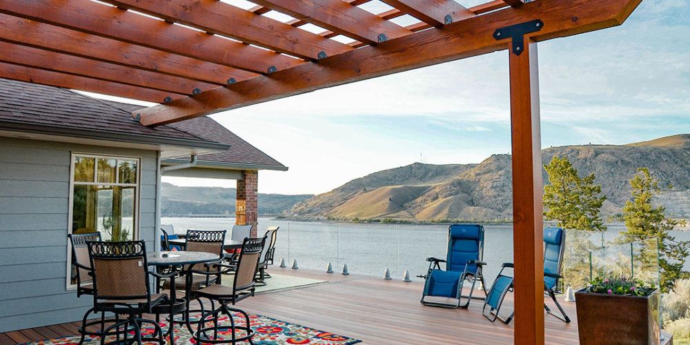 Custom pergola and deck in Grand Coulee, WA