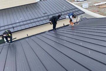 Metal roof installation in Spokane.